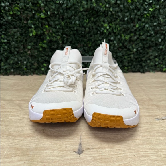 Nike Free Metcon 6 - W9.5 - Picture 3 of 10